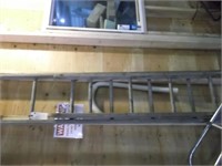 15 FT Extension Ladder Wood