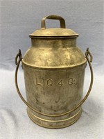 4qt. Vintage milk jug              (P 18)