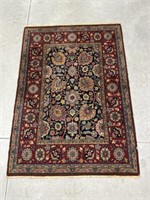 Area Rug 72 x 51 "