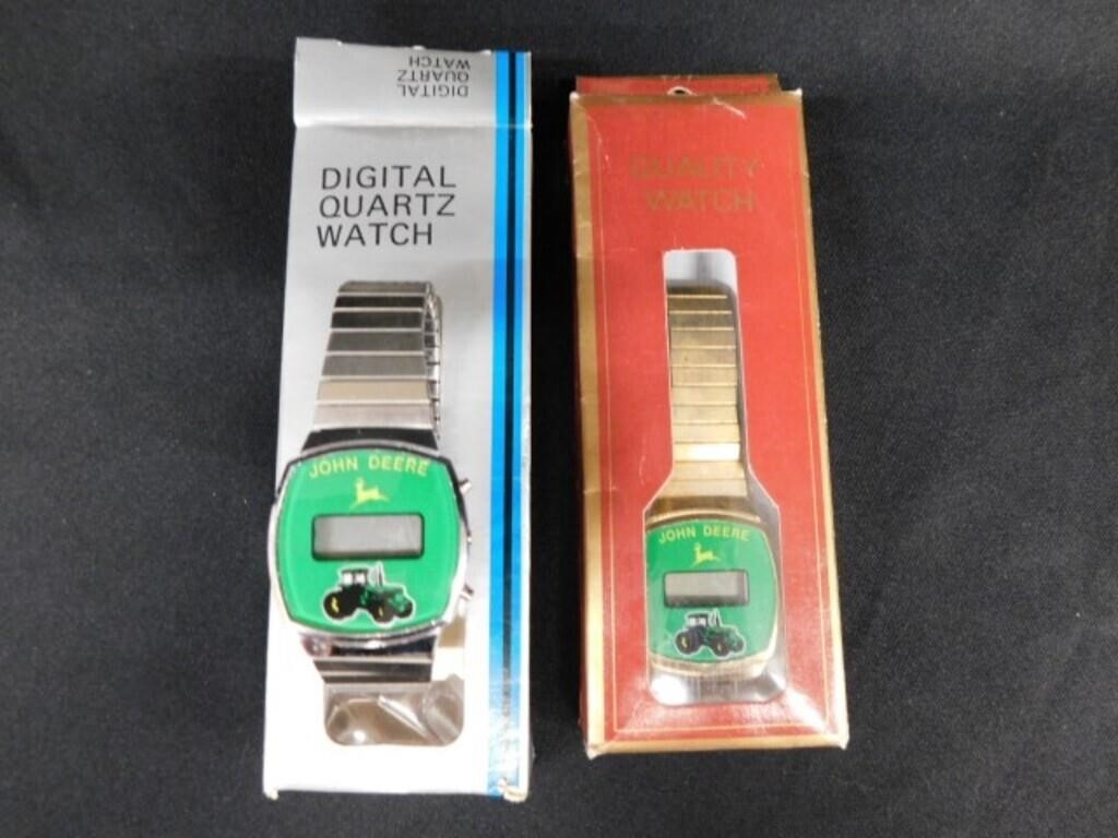 2 new John Deere digital watches in boxes - Mid