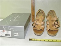 Ladies Jessica Simpson Tan Shoes Size 10