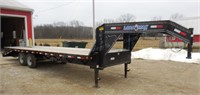 * 2017 Load Max 25' goose-neck trailer USED ONCE!