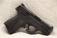 Pistol, Smith & Wesson, Model  M&P, .40 cal
