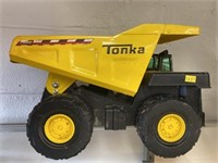 Tonka Dump Truck