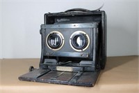 Graflex camera