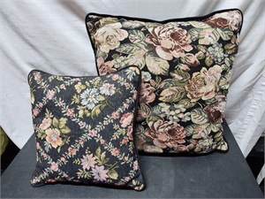 Decor Pillows (2)
