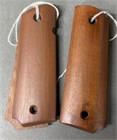 2 pair Wood 1911 Grips