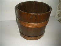 Wooden Well Bucket, 12x12