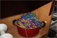 BEADS IN POT