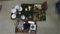 brass items/misc décor