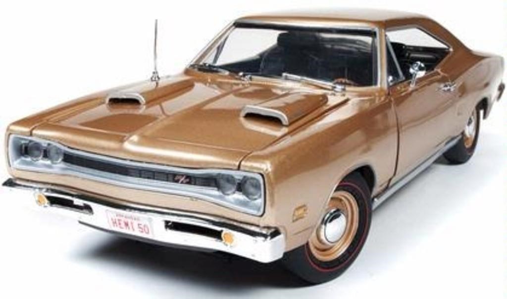 Dodge Coronet R/T 1969  - Scale: 1:18