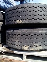 Semi tires, front axle (qty 2)
22.5 15