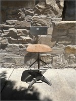 VINTAGE METAL SHOP STOOL