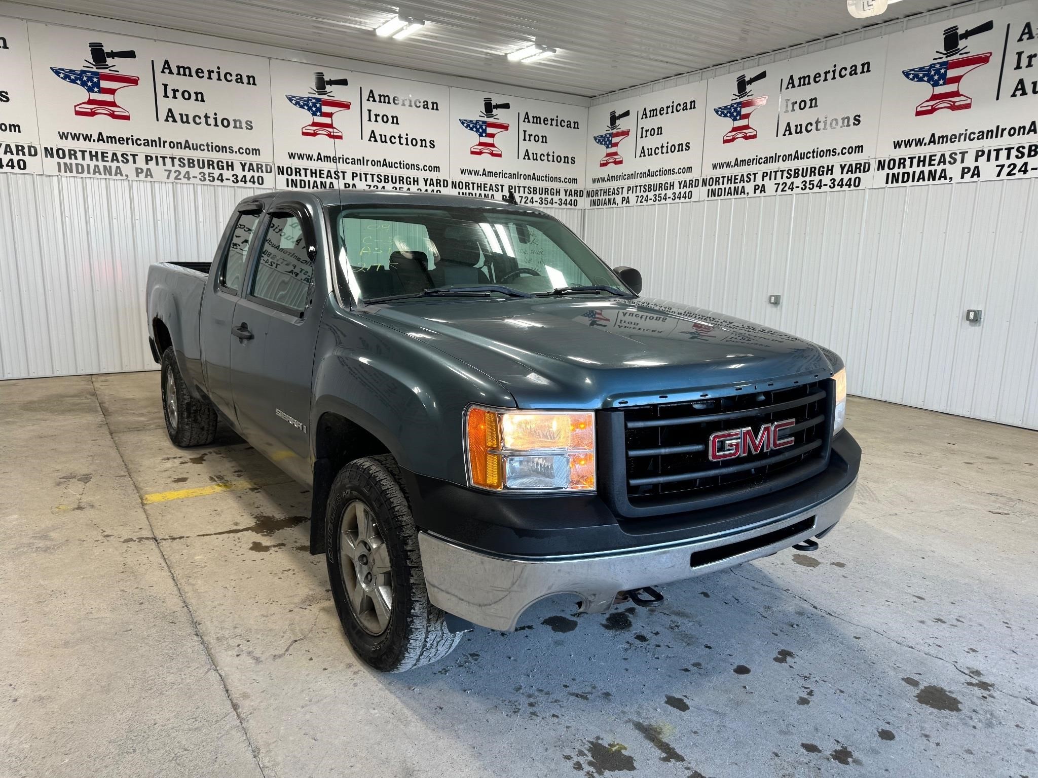 2009 GMC Sierra 1500 Truck- Titled-NO RESERVE