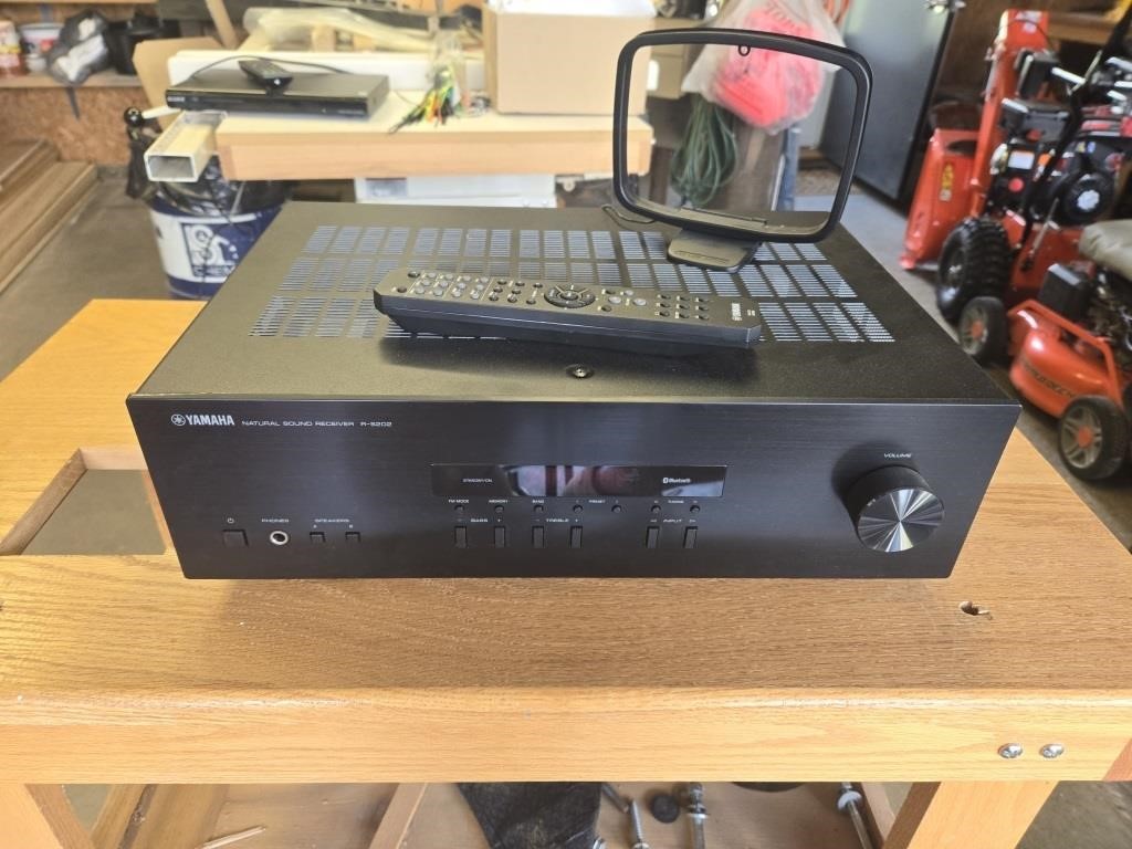 YAMAHA Stereo Receiver