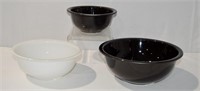 3 pcs Vintage Pyrex Nesting Mixing Bowls