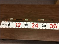 Wood level with brass edges American 90225 36