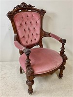 ANTIQUE VICTORIAN GENT'S CHAIR