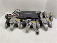 NINTENDO 64 CONSOLE WITH 4 N64 CONTROLLERS, POWER