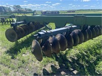 36' JD 370 swinger disc, appears in good condition