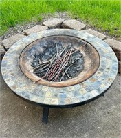 OUTDOOR FIREPIT - NEEDS CLEANED