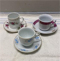 Lot of China Cups & Saucers