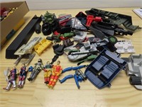 Vintage GI Joe 4" figures & vehicles.