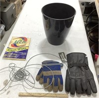 Misc lot w/gloves