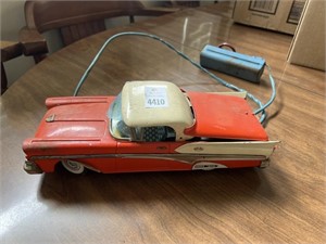 Early Indy ”500” car remote controlled