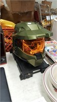 Halo 3 Master Chief Helmet w/ Stand