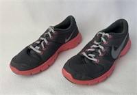 Nike Women's 8M Flex Experience Running Shoes