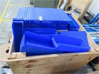 Lge Qty of Tayg Plastic Parts Tubs