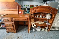 Oak Look Desk w/ Hutch Top 40" x 18" x 77"