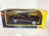 1949 Ford Coupe Motor Max 1:24 Die-Cast Replica