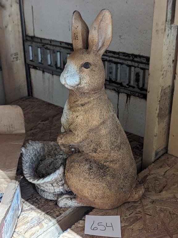 Rabbit Statue