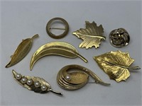 Brooches Including Tortolani