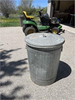 GALVANIZED GARBAGE CAN WITH LID