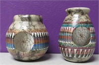 (2) Navajo Etched Horse Hair Pottery Vases 4"