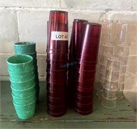 GROUP OF PLASTIC GLASSES/BOWLS