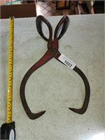 Vintage Iron Ice Tongs