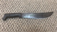 Large hunting knife, with a bugle mark, and the