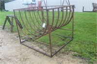 Round Bale Feeder, Approx 65"x72"x60"