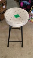 Padded seat folding stool