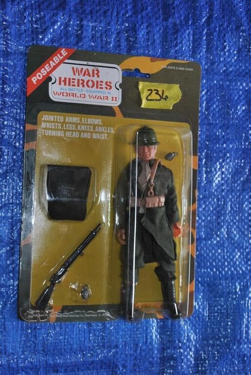 poseable war heroes ww2 doll new in box