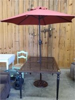 METAL PAINTED OUTDOOR TABLE AND UMBRELLA W/ STAND