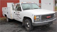 '94 GMC 3500 truck, utility body, manual trans