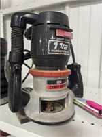 CRAFTSMAN 1 1/2 HP ROUTER