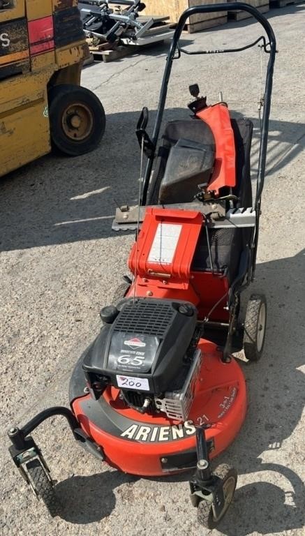 ARIENS 21". 3 in 1 Gas Powered Lawn Mower. Model: