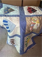 Hand and machine stitched quilt/bedspread