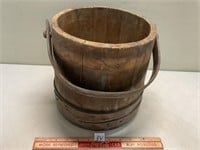 ANTIQUE WATER BUCKET MISSING BAND